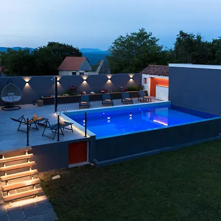 Mystic With Private Pool Near Makarska Villa *